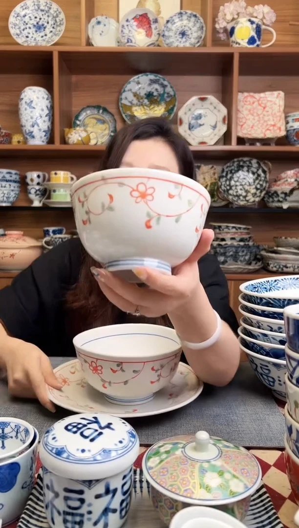 瓷片花赤绘12.8cm井型饭碗