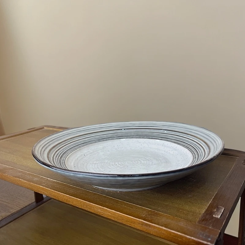 439 微瑕品格雷陶瓷盘