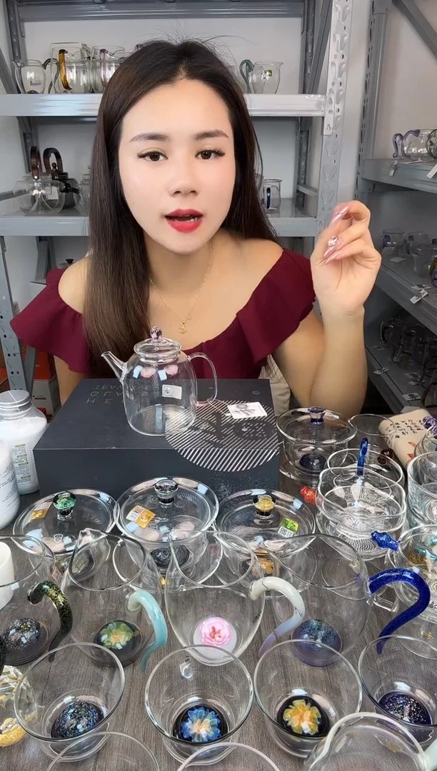 手工艺品玻璃禾器 宴臣壶粉色