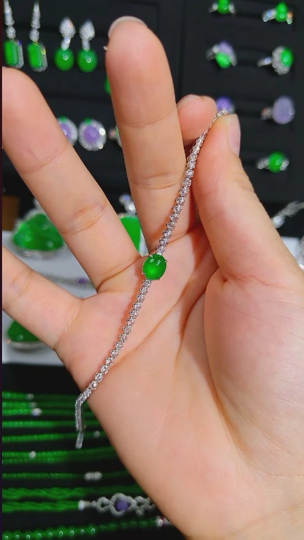 吊坠(不含链)18K金镶嵌翡翠蛋面手链