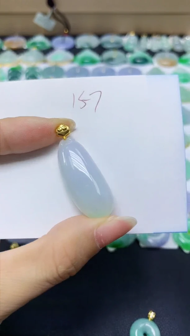 翡翠未镶嵌颈饰天然缅甸翡翠A货