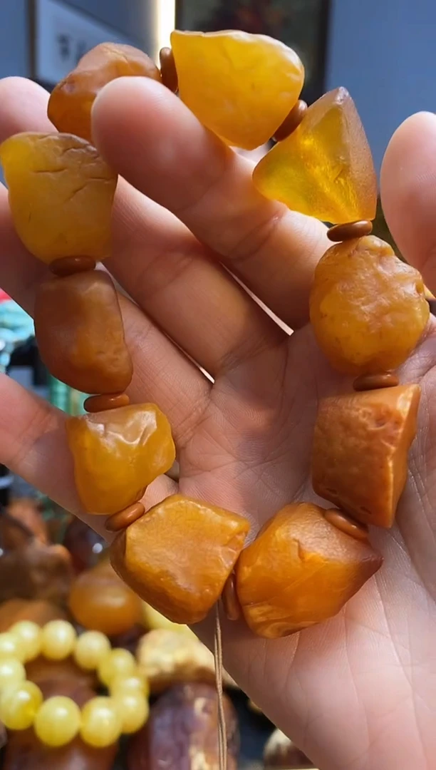 未镶嵌琥珀手串手串