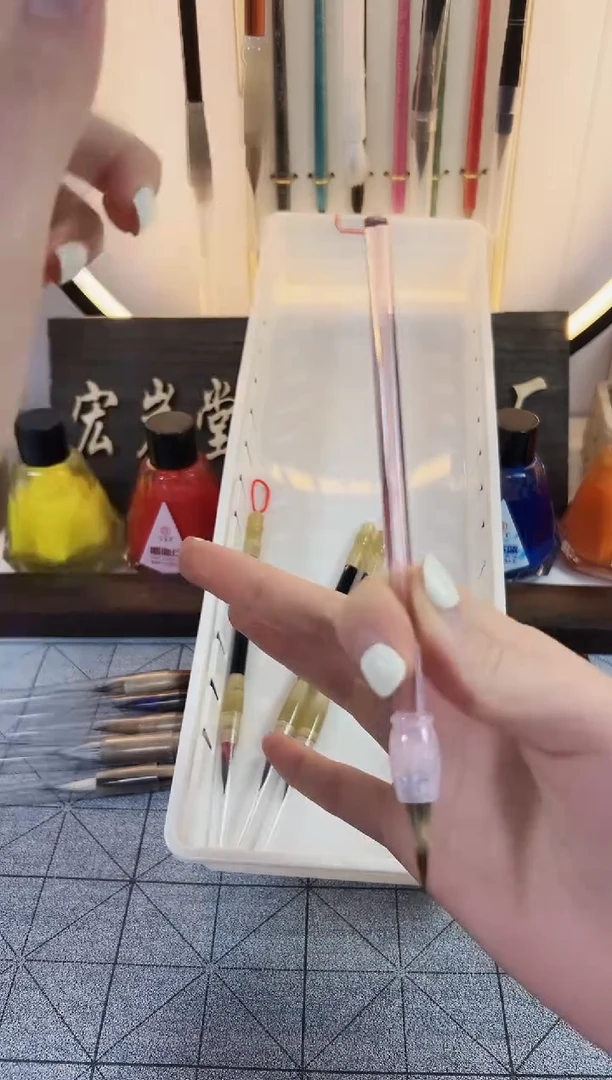 E694 定制毛笔瑕疵一支