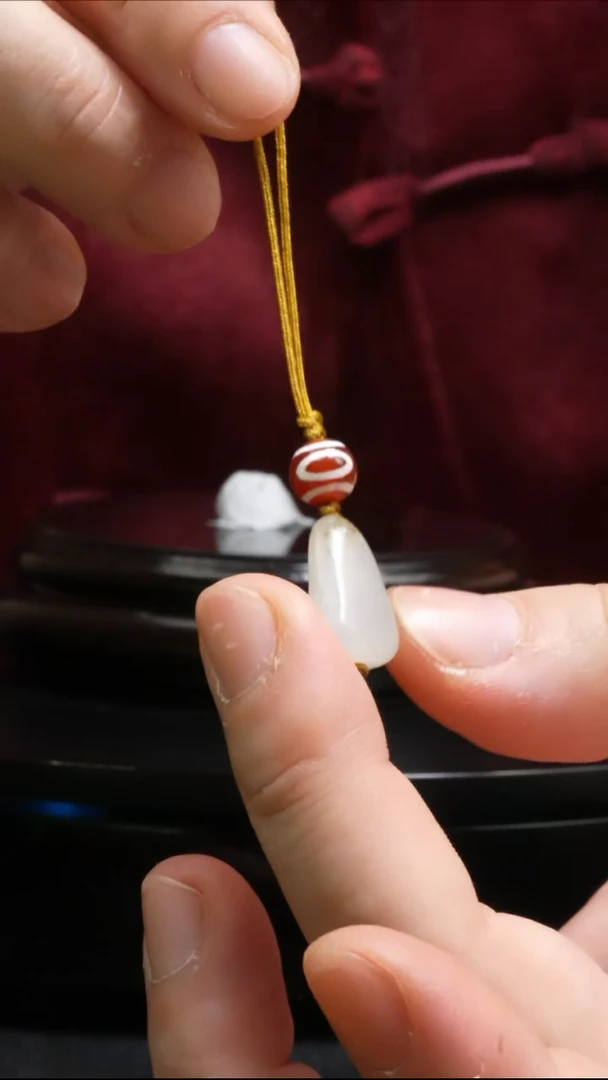 【闪购商品】和田玉吊坠(不含链)未镶嵌3.6g和田玉原石