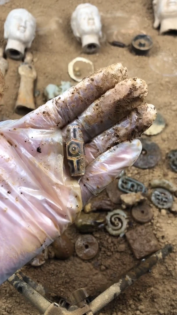 未镶嵌和田玉挂件福*1