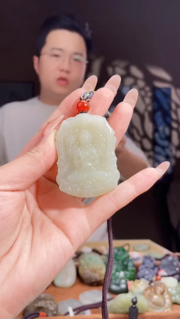 【闪购商品】和田玉颈饰未镶嵌拍一发一