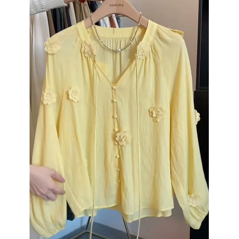 立体花朵纯色衬衣女2025秋季韩版新款V领长袖上衣宽松洋气衬衫潮
