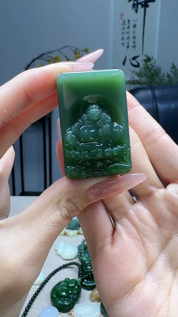 未镶嵌和田玉挂件1