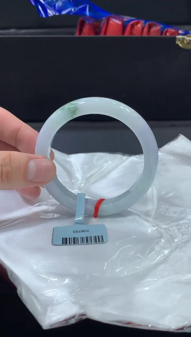 未镶嵌手镯翡翠翡翠手镯