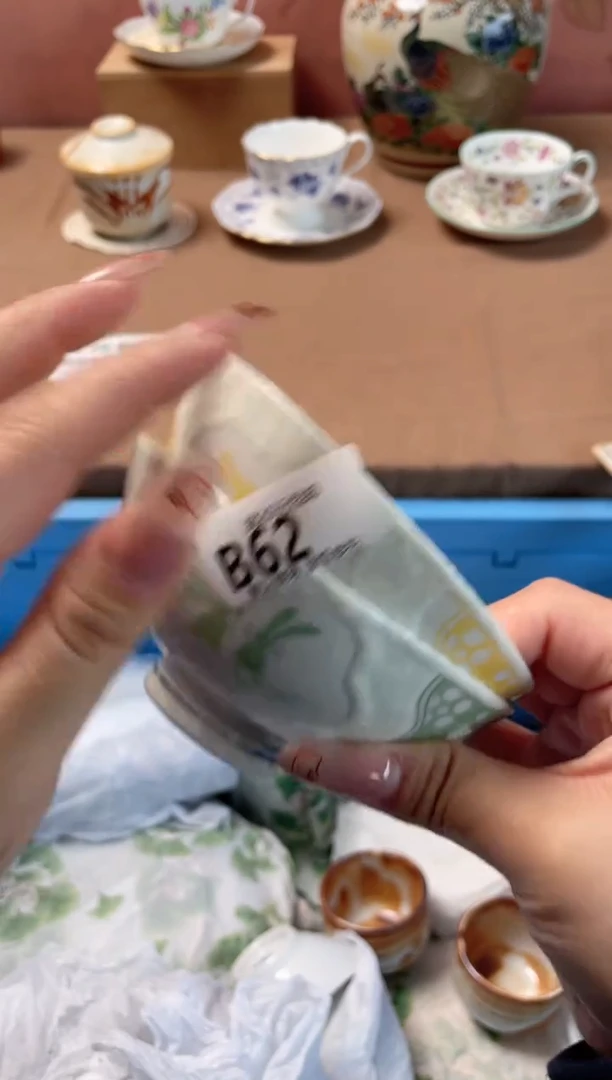 瓷片h****g瓷器瓷器B62