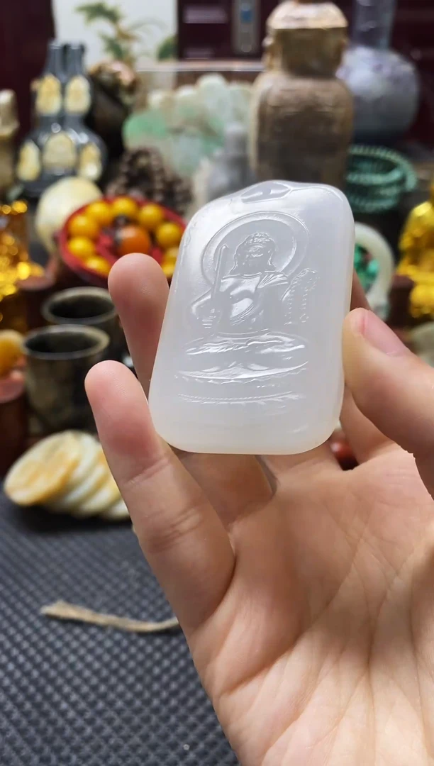 未镶嵌和田玉挂件牌子