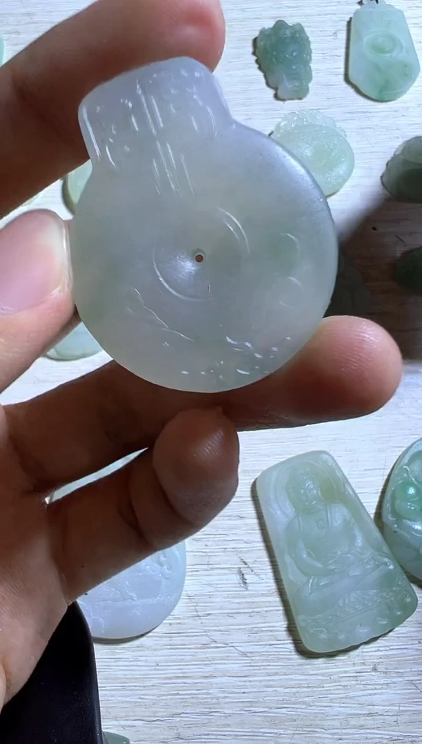 未镶嵌定制翡翠扣子