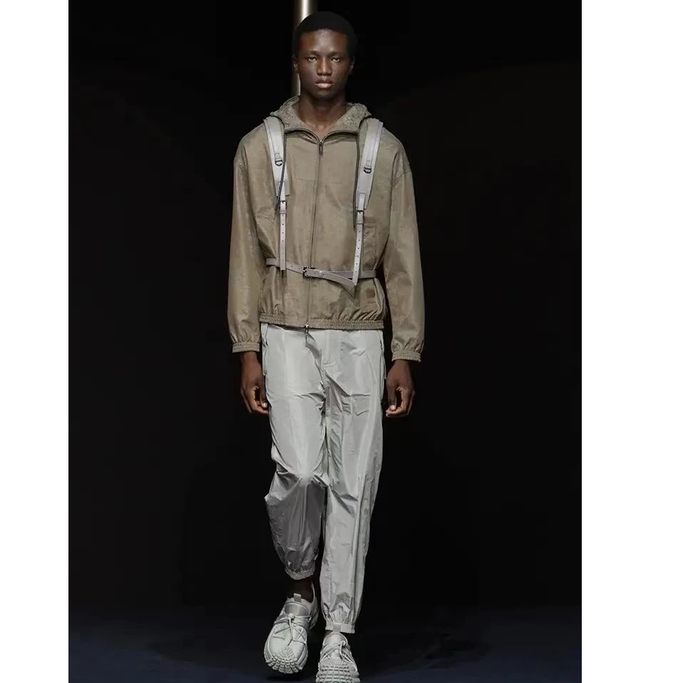 【轻奢专属】字母烫钻潮流时尚宽松男女同款T恤T2004