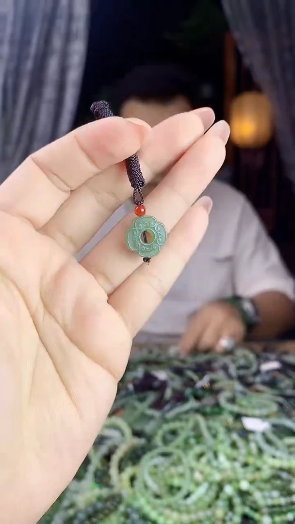 和田玉未镶嵌挂件多样性发货拍一发一