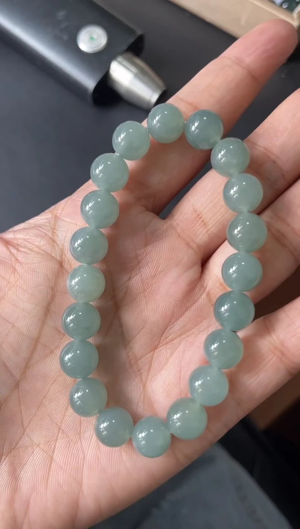 颈饰未镶嵌翡翠手串卡10