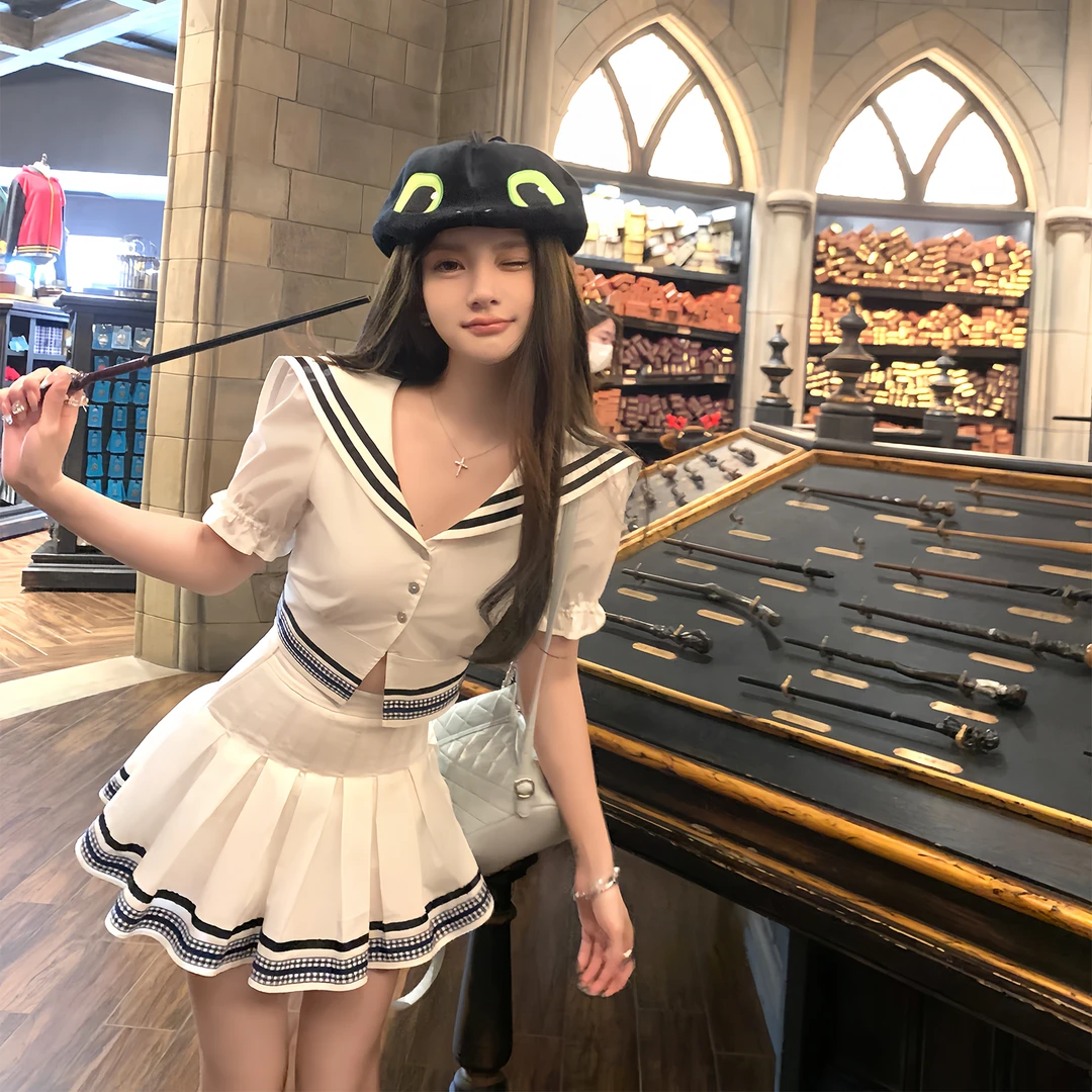 海派学姐 海军领撞色短袖上衣半裙学院风套装女