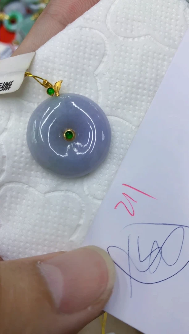 颈饰18K金镶嵌翡翠111111111111