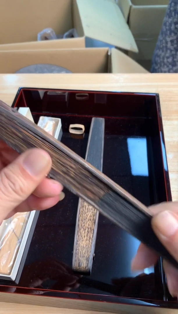 默认微瑕，no退no换，介意勿拍