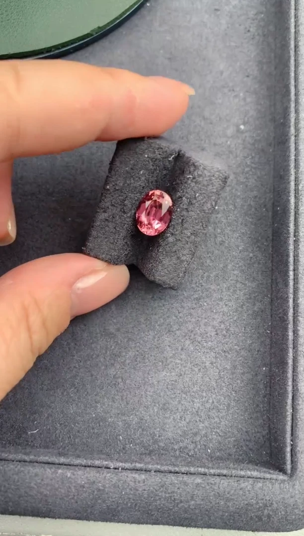 裸石未镶嵌碧玺2.6ct粉碧玺  GF