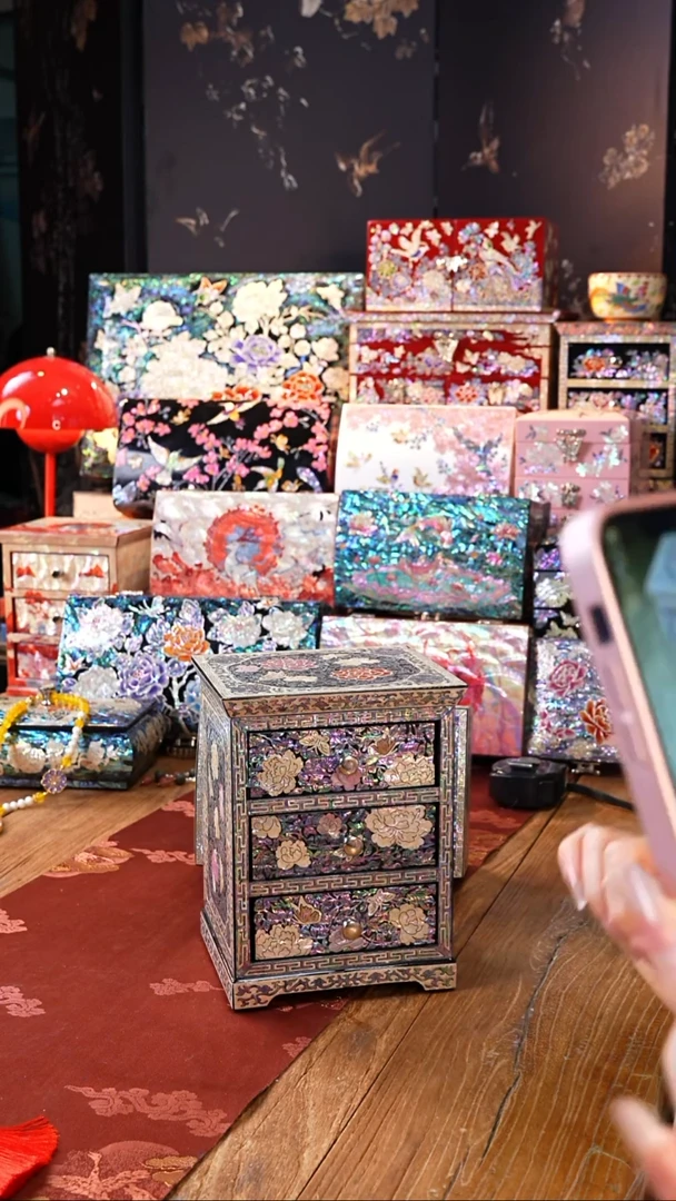 【闪购商品】瓷片螺钿工艺香椿木首饰盒