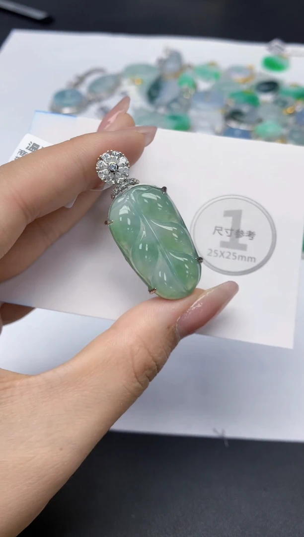 颈饰未镶嵌翡翠天然缅甸a货翡翠百元以上9元证书费自理