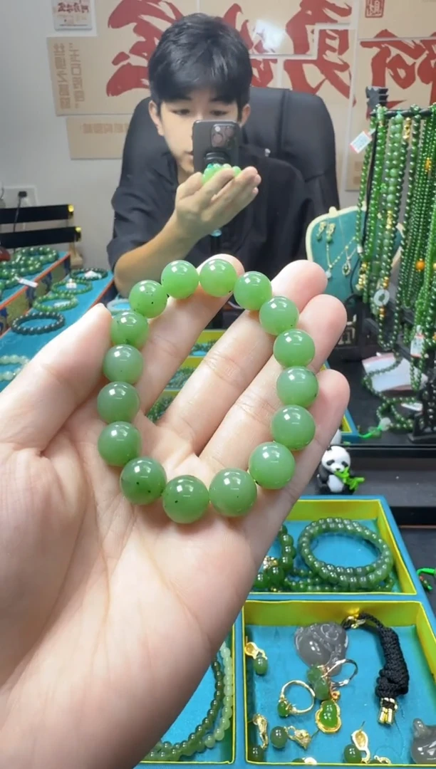 未镶嵌手串和田玉6