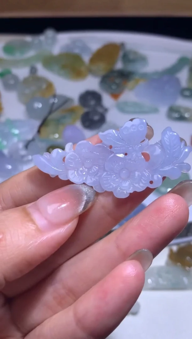 未镶嵌定制翡翠毛货