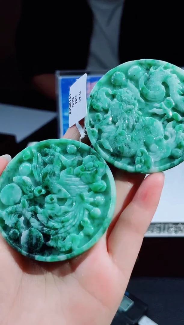 颈饰未镶嵌翡翠翡翠多样性发其一