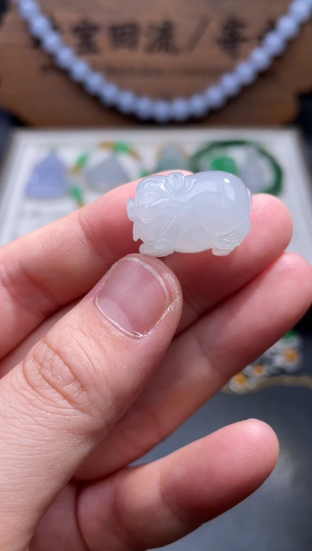 【闪购商品】翡翠颈饰未镶嵌24..........