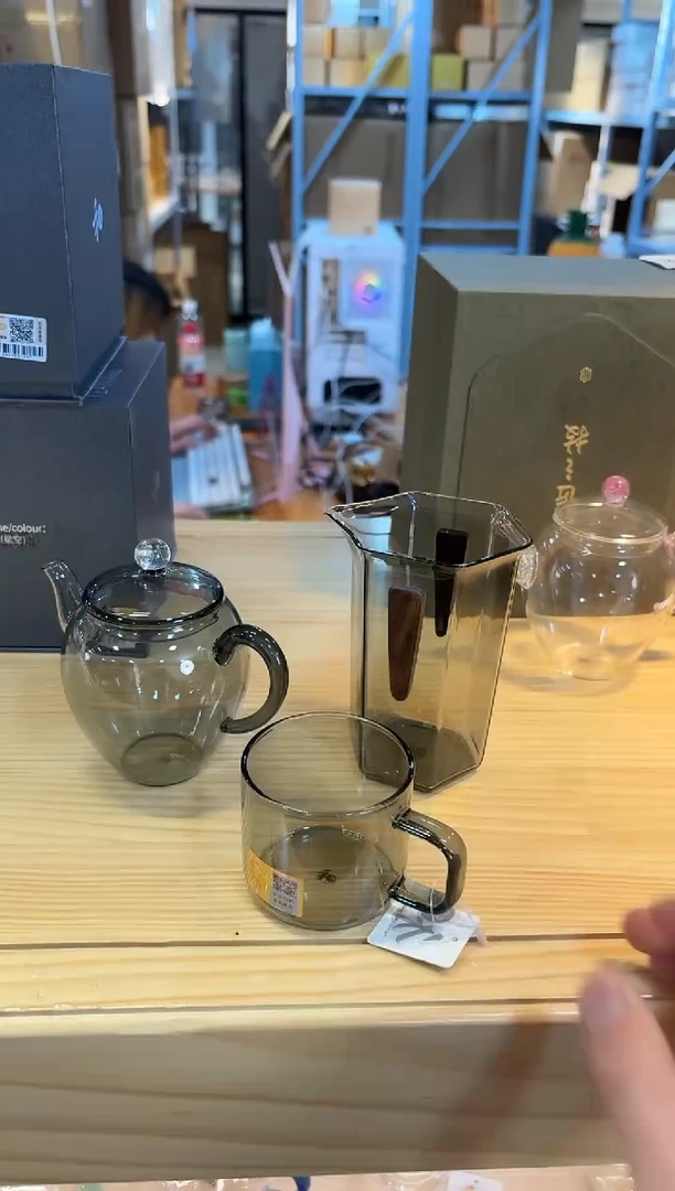 【闪购商品】匠之技美人肩硬盒装+禾器木契+清禾烟灰