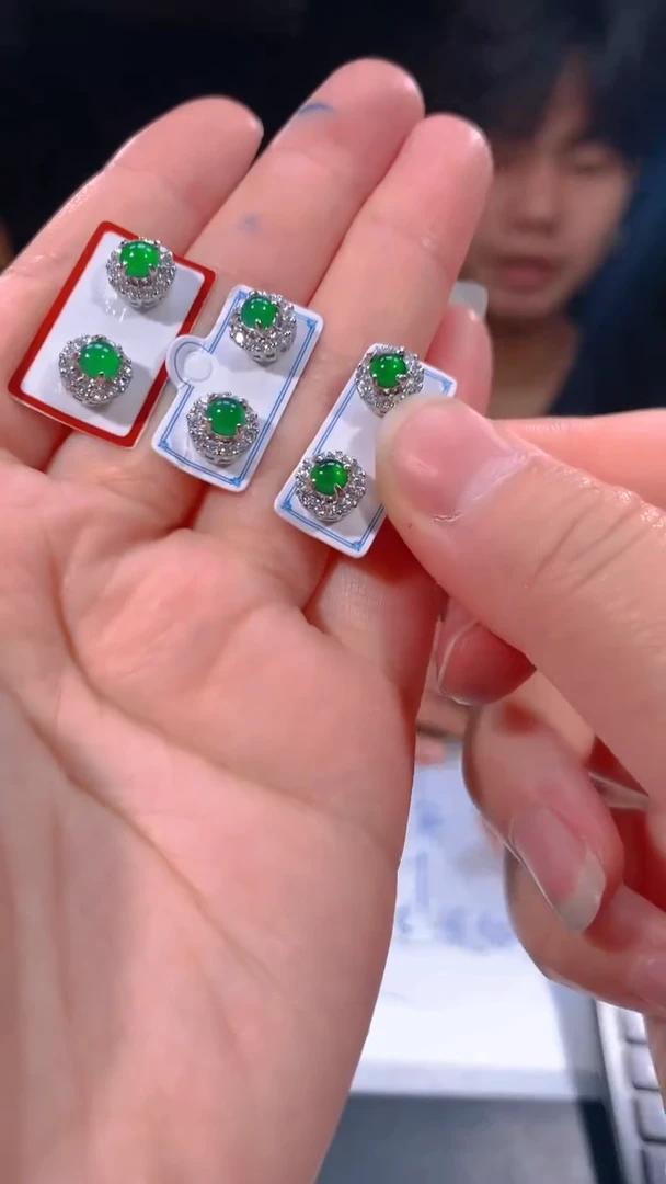 【闪购商品】定制翡翠未镶嵌9多样性发货（发其一）