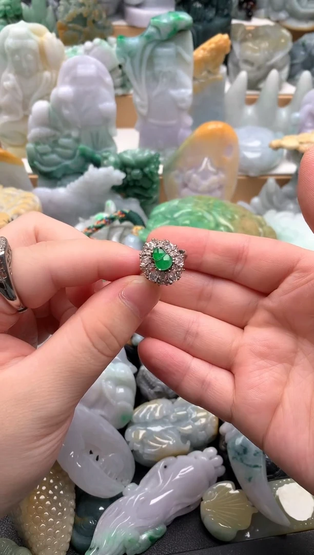 吊坠(不含链)未镶嵌翡翠1