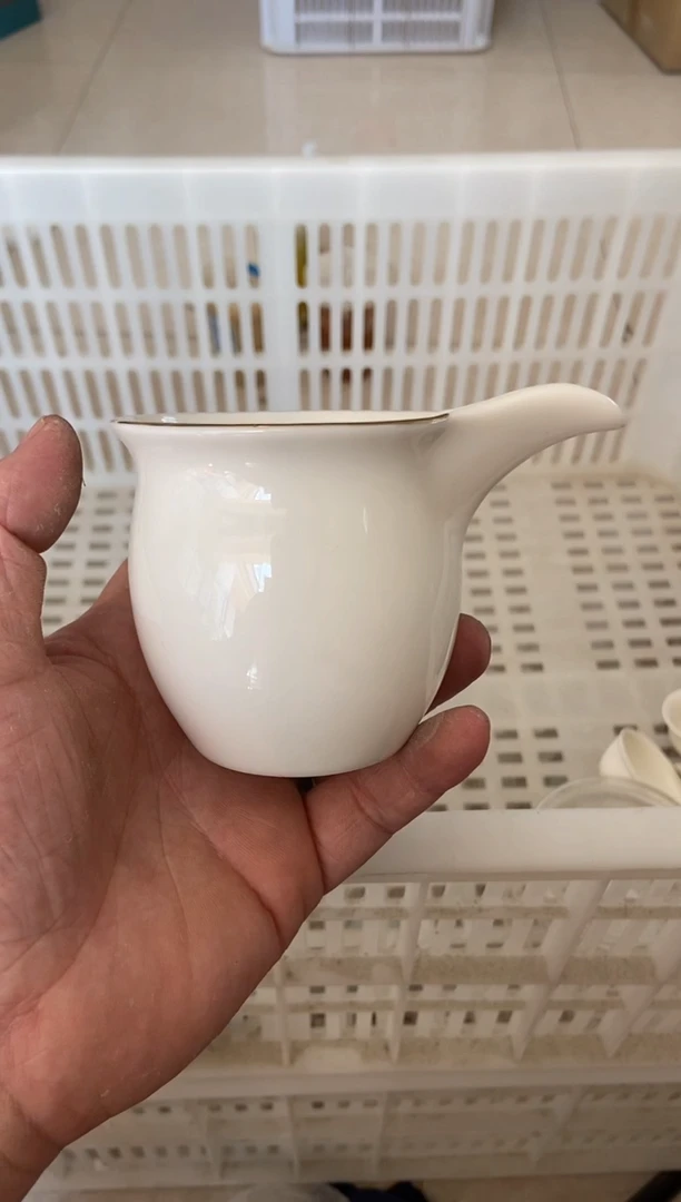 杯无运费险有瑕疵的摄影的产品有使用过的痕迹有点脏介意勿拍
