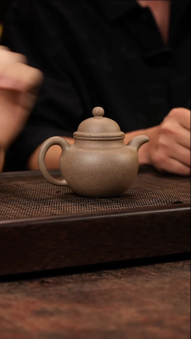 茶壶紫砂老降坡掇球