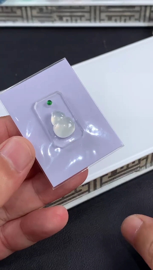 未镶嵌定制翡翠森****树翡翠