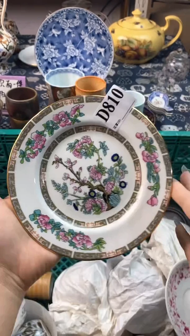 瓷片[○･｀Д´･ ○][○･｀Д´･ ○]