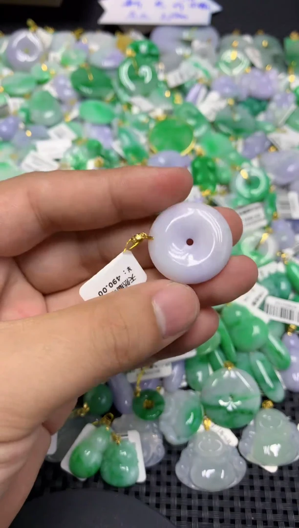 颈饰未镶嵌翡翠天然缅甸翡翠A货