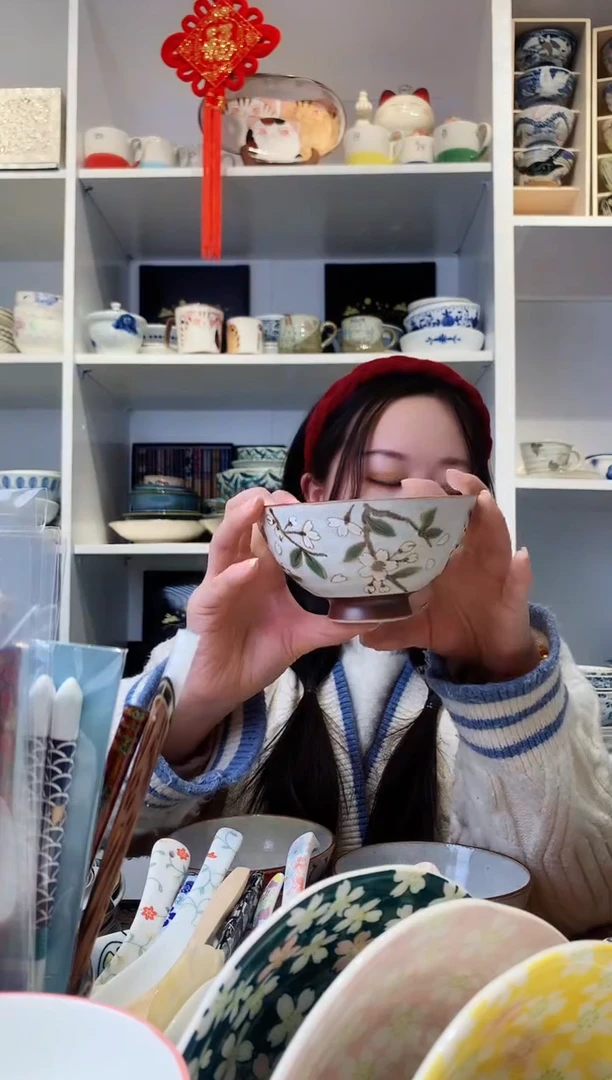 【闪购商品】钛合金日本进口小梅花大号米饭碗