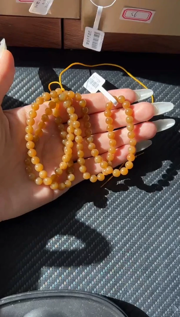 未镶嵌手串和田玉采***下且末金山微色差卡6长链