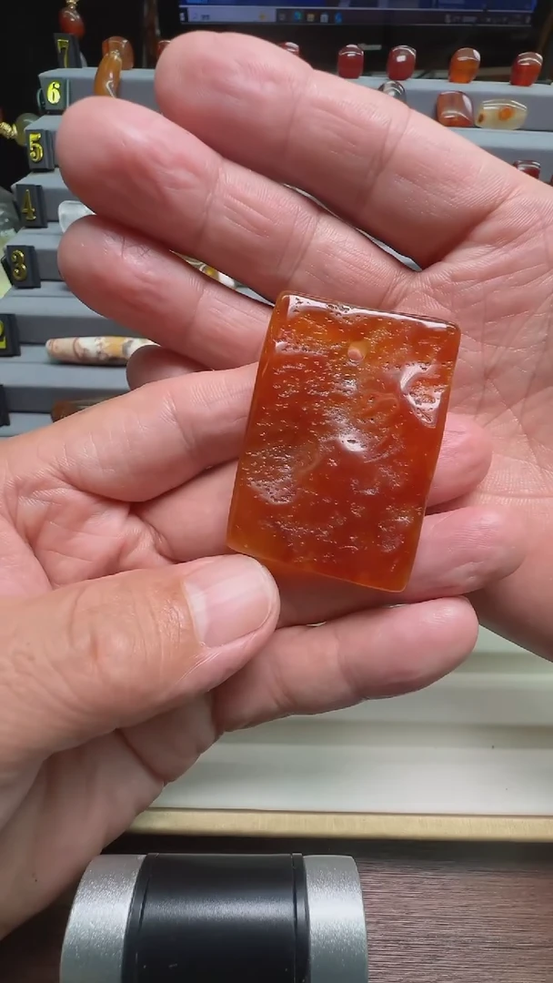 未镶嵌颈饰玛瑙/玉髓玛瑙50*35*9