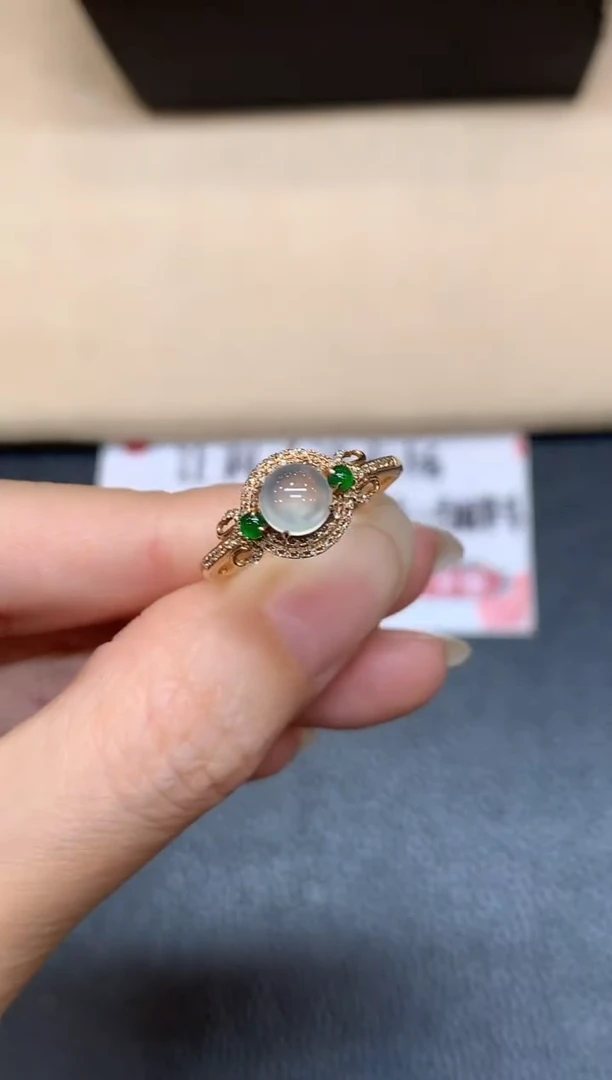 18K金镶嵌戒指翡翠23【无鉴赏期】蛋面【无服务费
