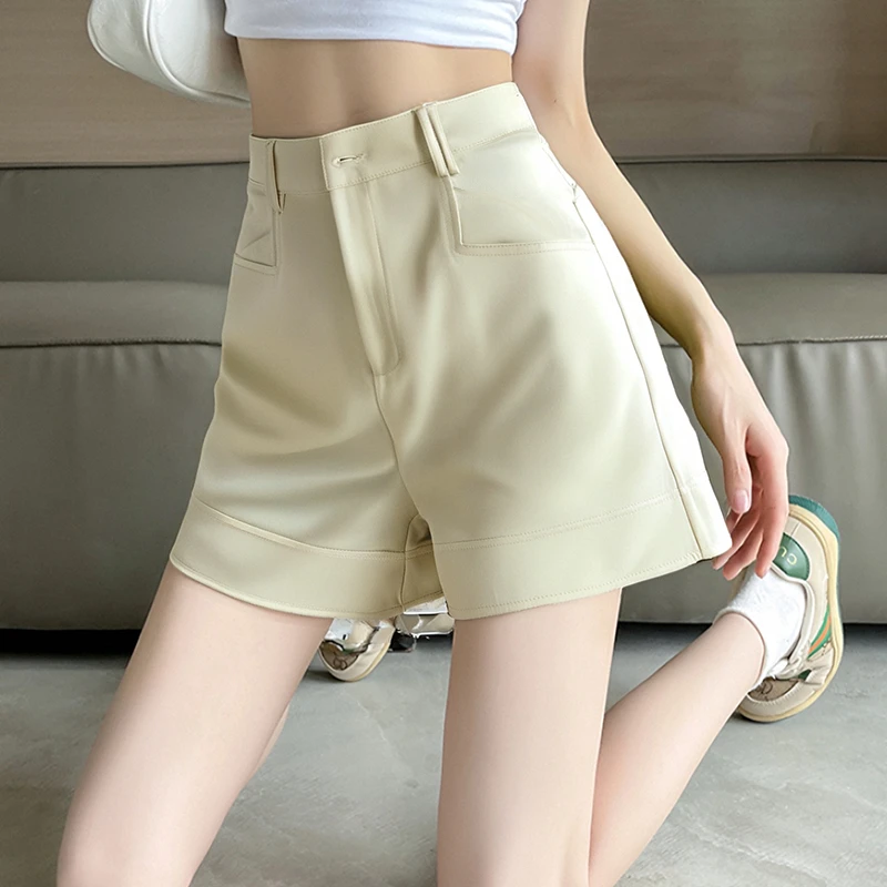 女式新款纯色时尚百搭小个子显高清凉中腰短裤