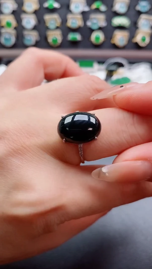 银S925镶嵌戒指翡翠1