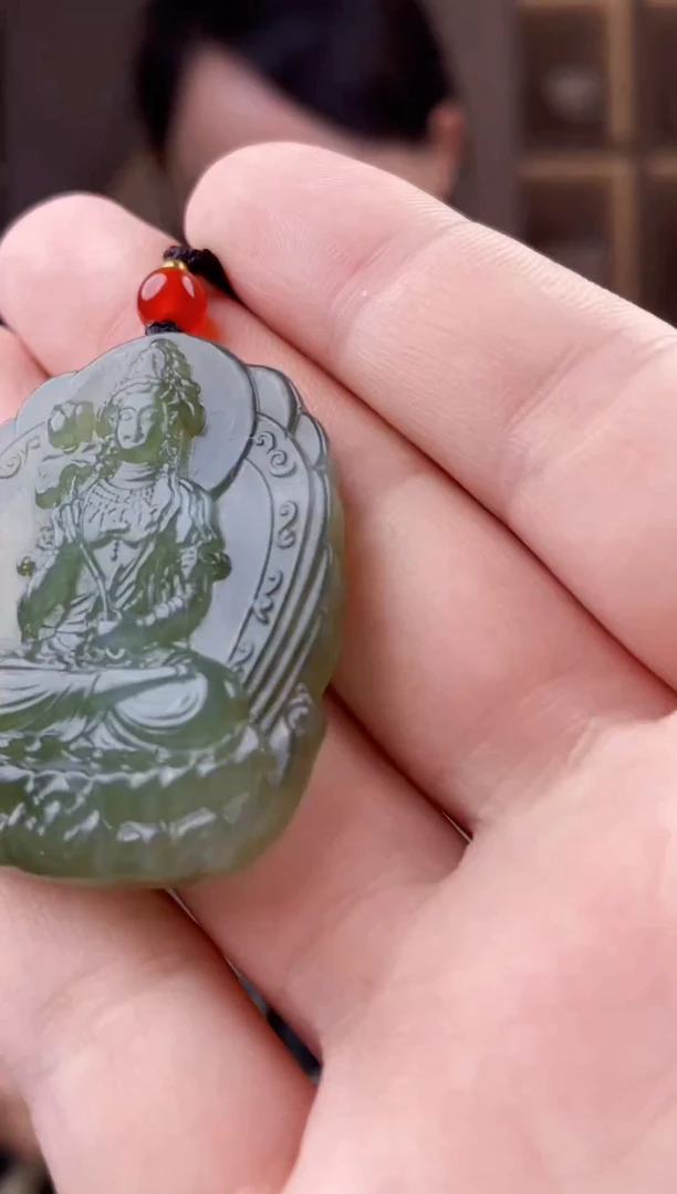 颈饰未镶嵌和田玉拍一发一，多样性发货