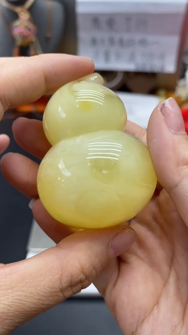 琥珀未镶嵌珠宝奇石2507