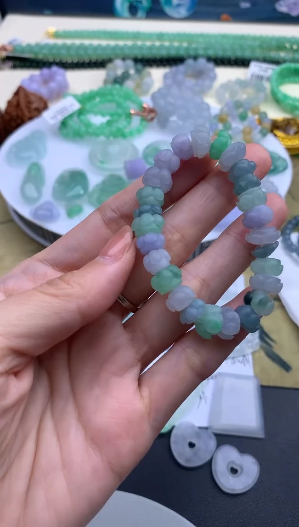 定制翡翠未镶嵌翡翠