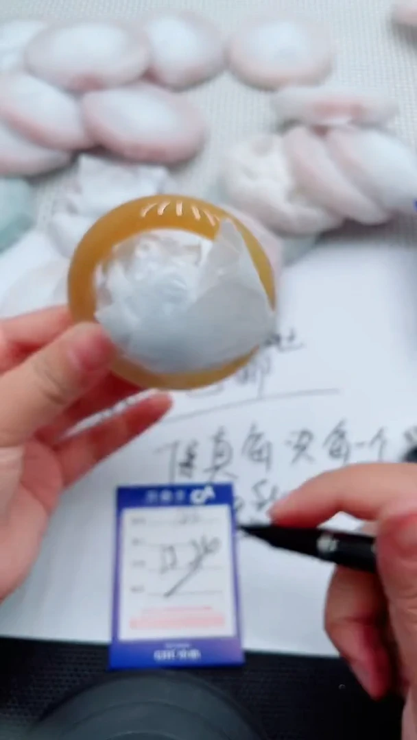 未镶嵌手镯石英质玉163-53-54