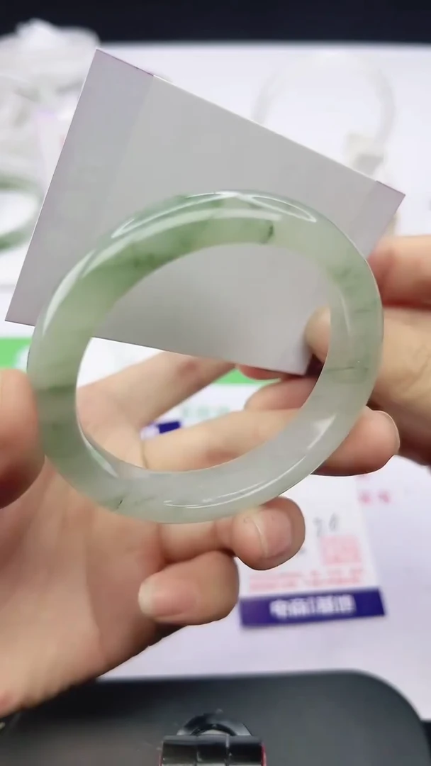 未镶嵌手镯石英质玉72-55/56