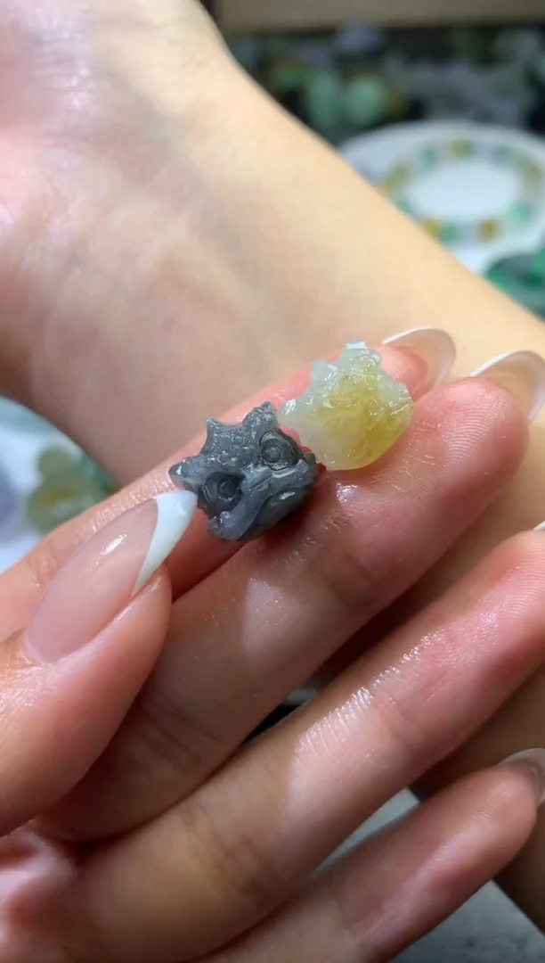 未镶嵌定制翡翠我****宝毛货