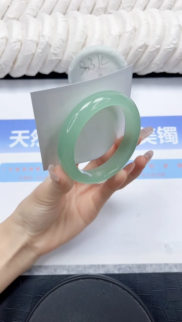 未镶嵌手镯石英质玉29-58
